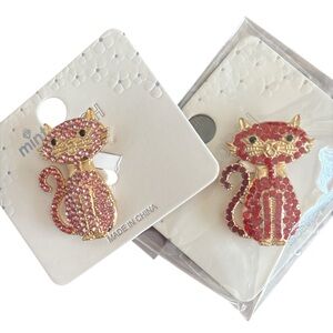 Rhinestone Cat Pin Brooch